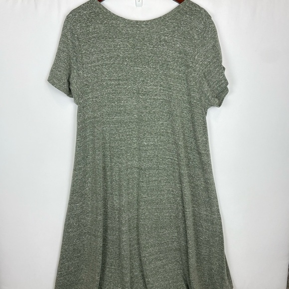 LuLaRoe Carly Dress Green - Picture 2 of 4